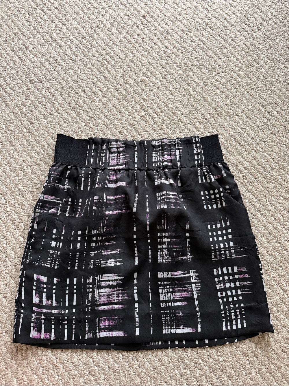 Banana Republic Black Mini Skirt with White and Light Purple Abstract Plaid